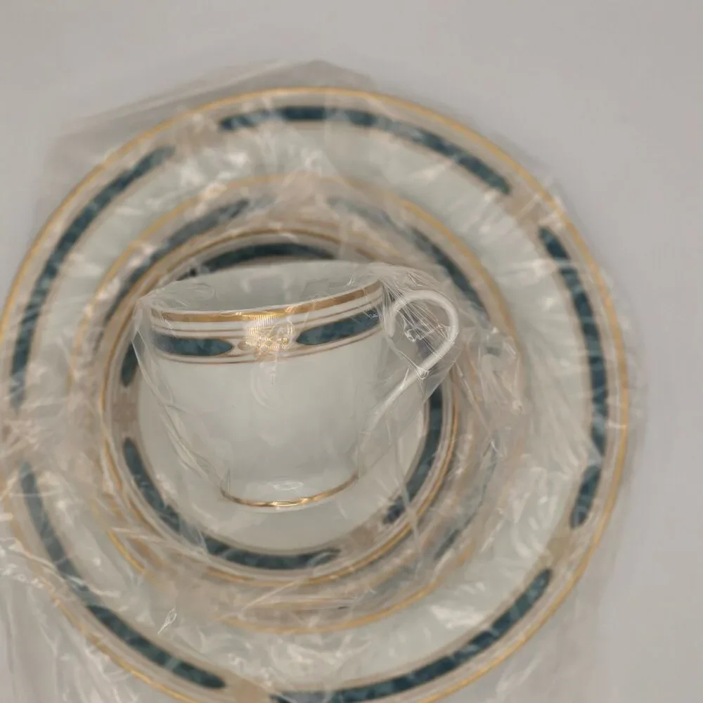 Gorham Fine China Regalia Court Teal 5 Piece Place‎ Setting Vintage Style 188060
